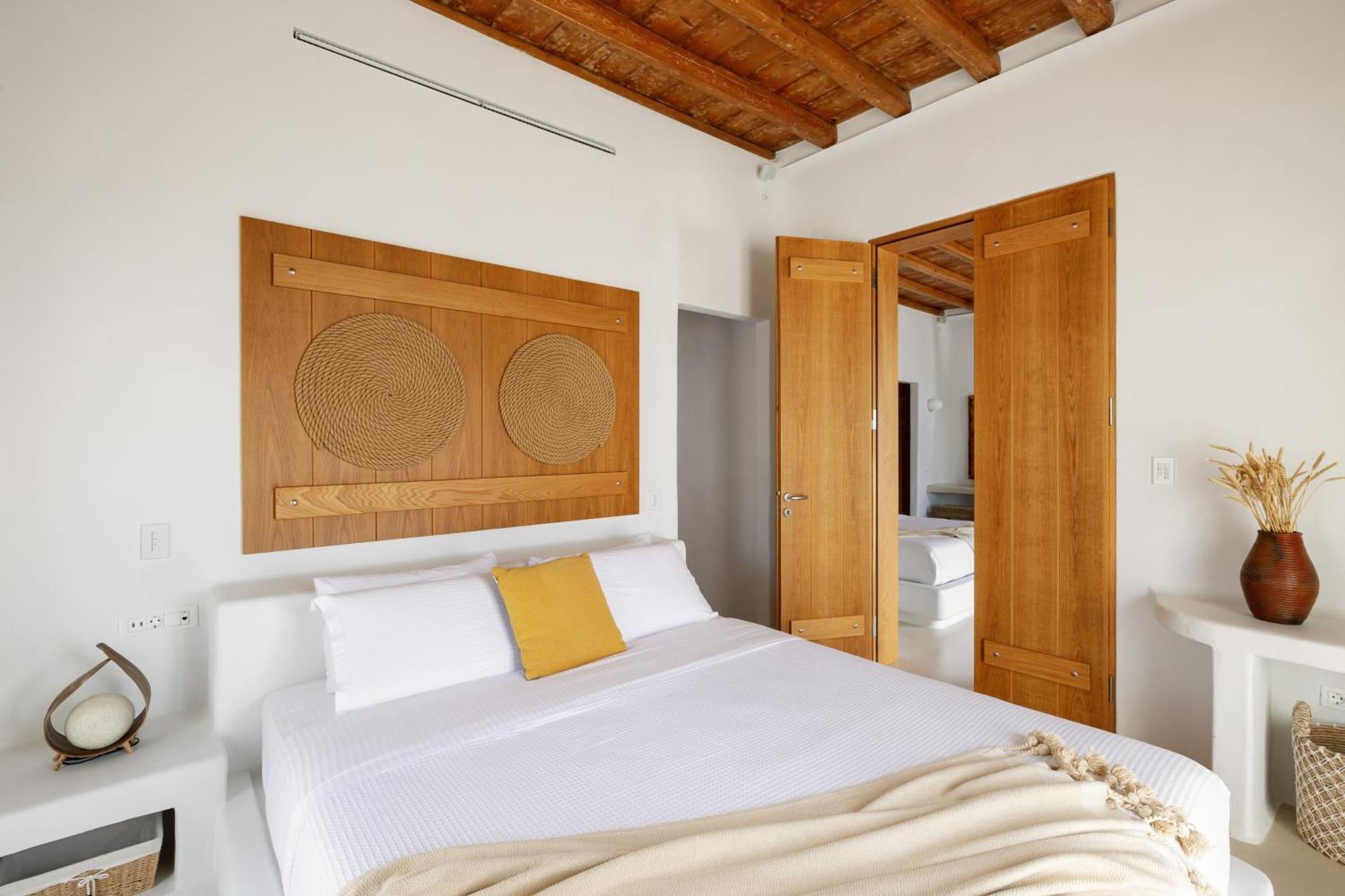 Villa Ker By Ethos Hospitality-6 Bedrooms *